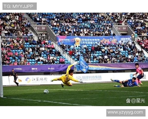 东京绿茵与金泽塞维的激烈对决展现足球魅力与团队精神